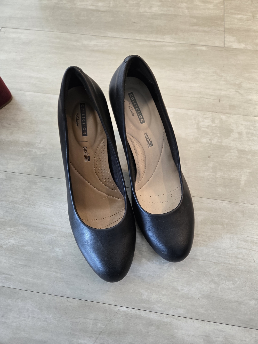 Clarks Black Leather Women's Heel Pumps